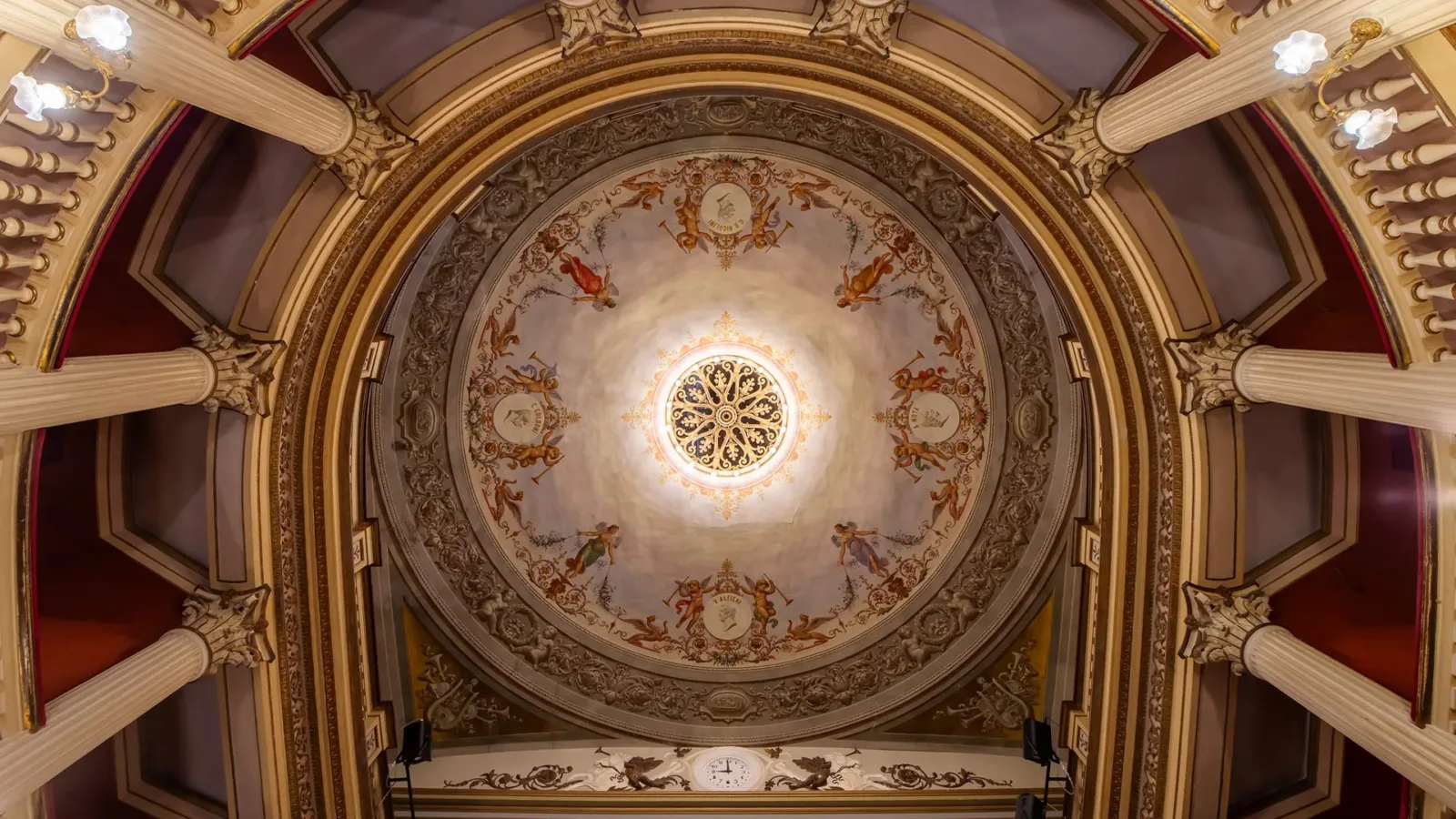 Teatro Comunale Dell’Iride