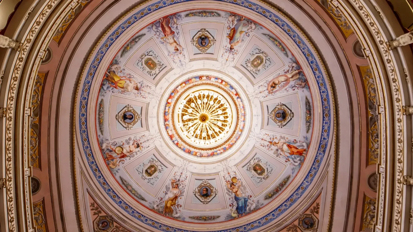 Teatro Comunale Domenico Alaleona
