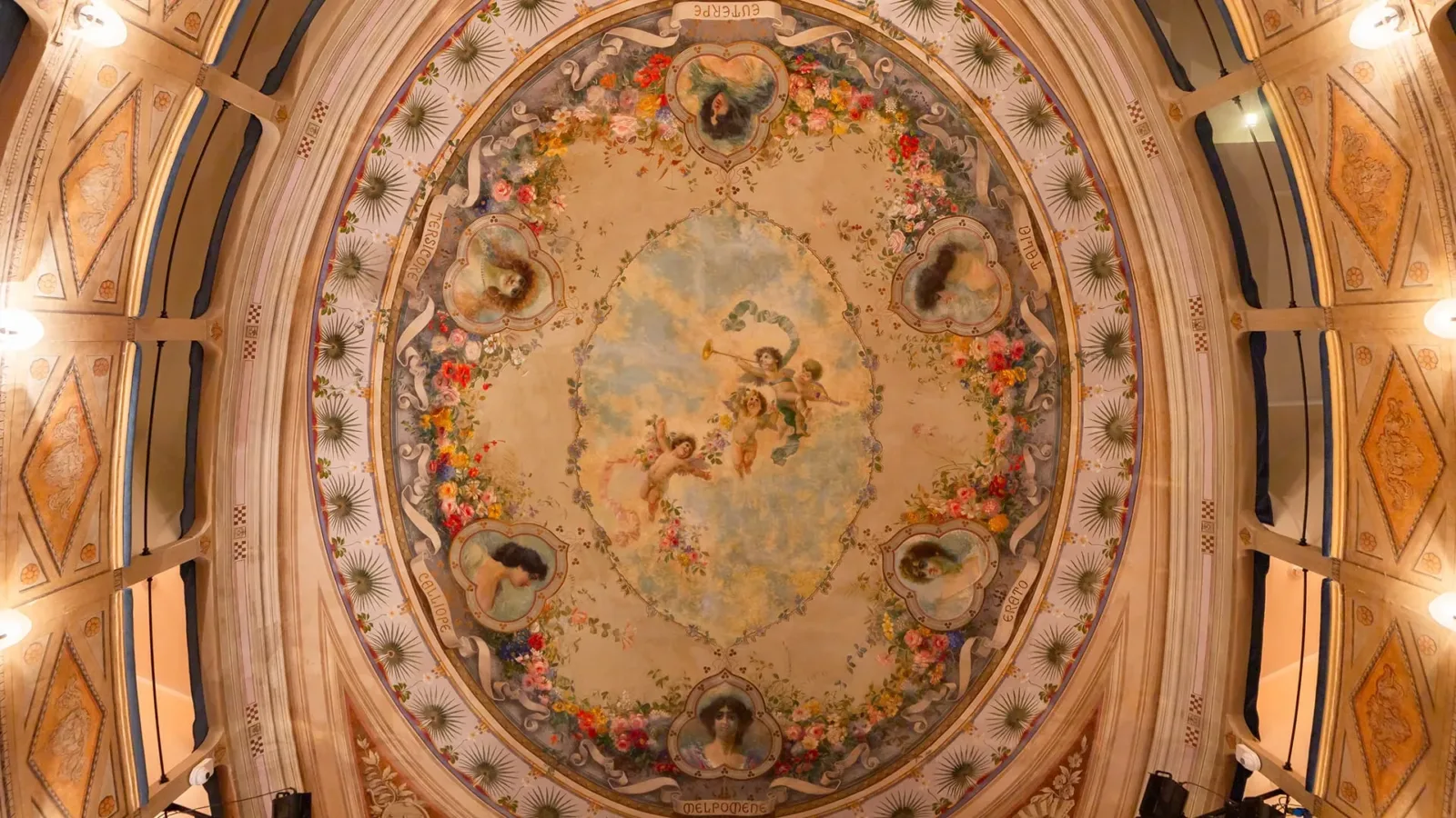 Teatro Giambattista Velluti